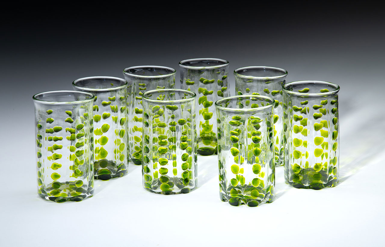 Magic Sands Glass Studio, Peter Vizzusi, Spinning Optic vase